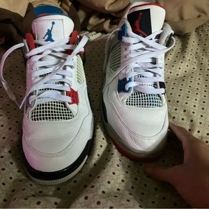 Size 10 Jordan 4 Retro SE Mid what the 4